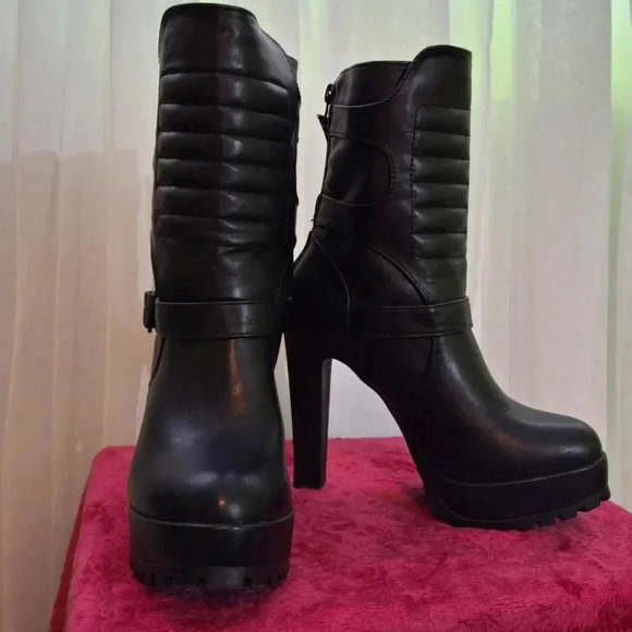 JUSTFAB  "Barbara" NWOT platform high heel biker boot. Rare. - Picture 6 of 7
